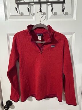 Patagonia Women’s Red Quarter-Zip Fleece Pullover